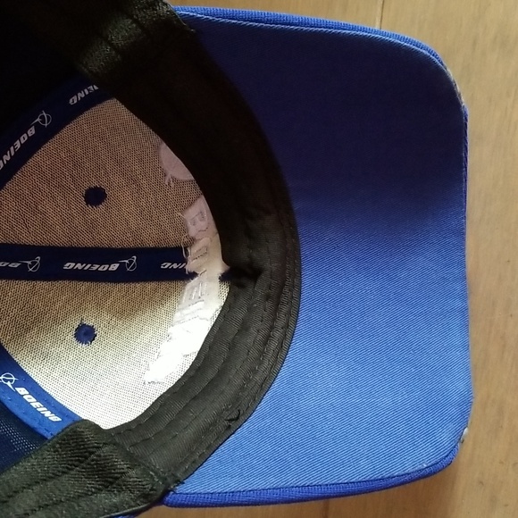 Boeing Signature Cap - Picture 13 of 13